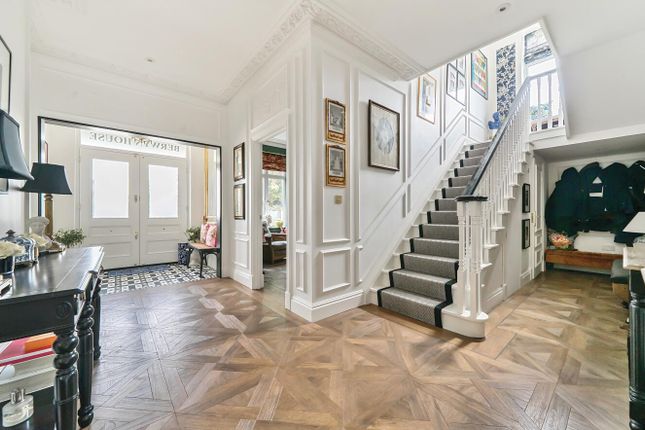 4, Hill Crescent, Totteridge photo 2