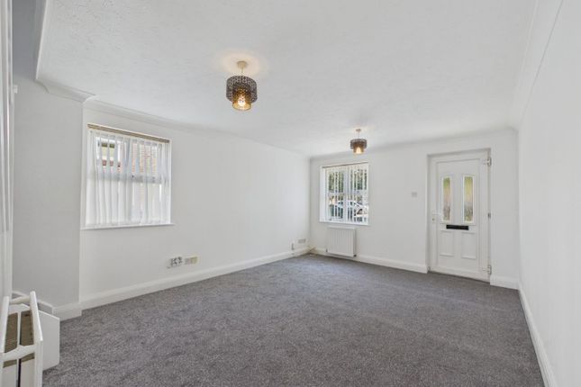 7, Bradbridge Green, Ashford photo 4