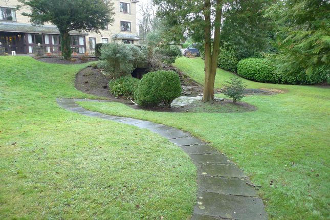 Flat to rent in Park Road, Buxton
