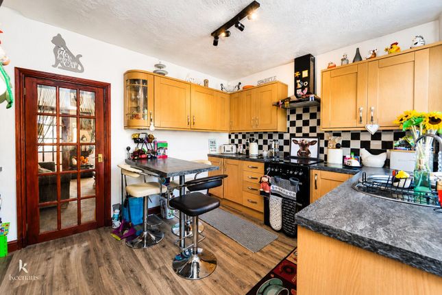 34, Openshaw Fold Road, Bury photo 4