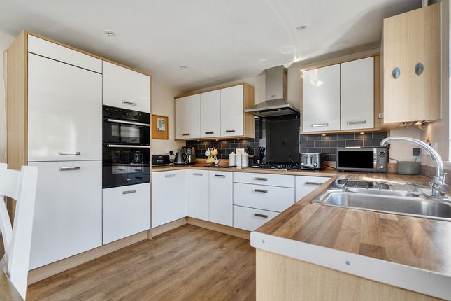 86, Atkins Hill, Wincanton photo 3