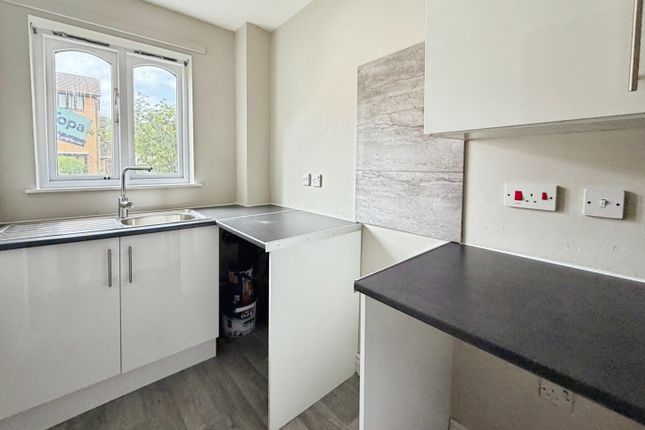 0/2, 1, Burnfield Gardens, Glasgow photo 2