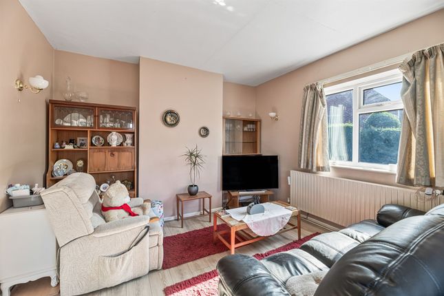 31 Bates Lane, Frodsham photo 2