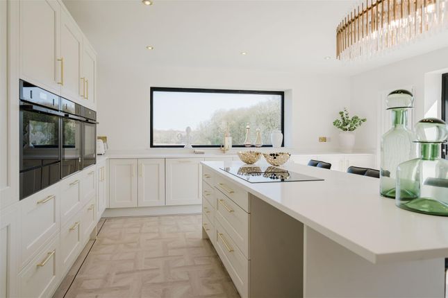 48, Crossfield Drive, Manchester photo 3