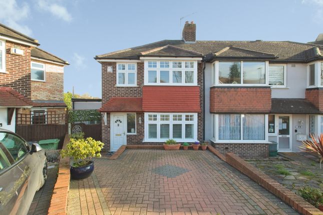 4-bed house on 21, Combeside, London, £625,000