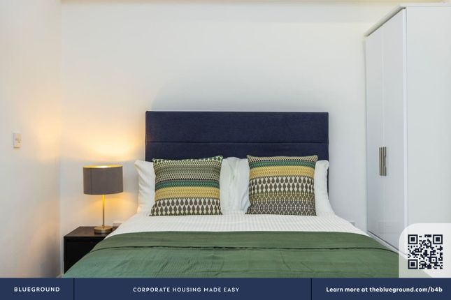 Warwick Road, Warwick Road, London photo 5