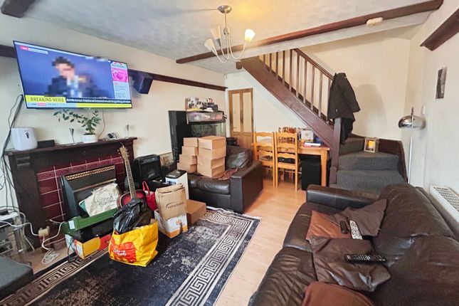 23, Osborne Drive, Wednesbury photo 3