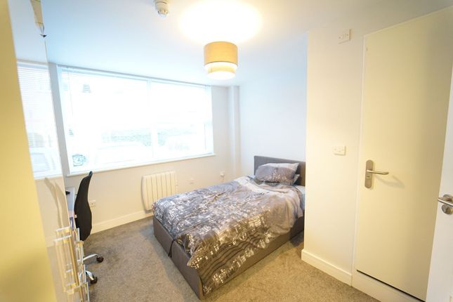 Property to rent in Room 5 &amp; 6, Flat 8, 10 Middle Street, Beeston, Nottingham