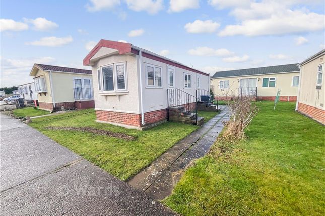 1-bed caravan on Dengrove Park, Shalloak Road, Canterbury, £60,000