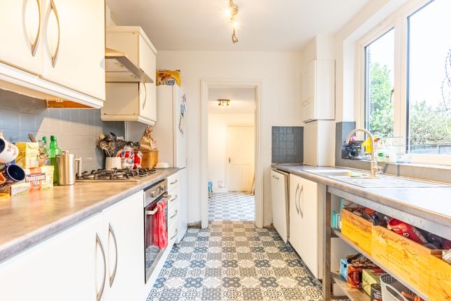 Terraced house to rent in Oswald Road, St. Albans, Hertfordshire