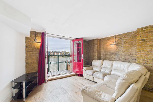 Cam03741G0-Pr0126-Still001