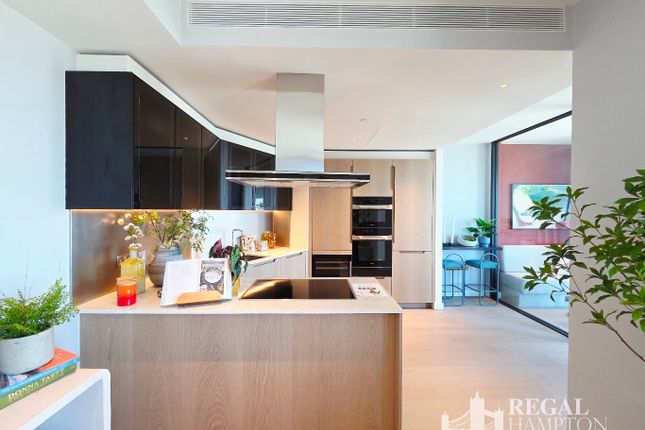 2808, City Tower, 1 Nine Elms Lane, London photo 4
