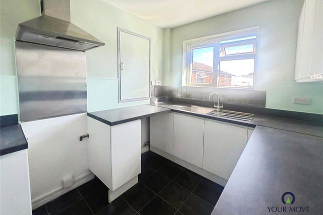 2B,, Oak Close, West Sussex photo 4
