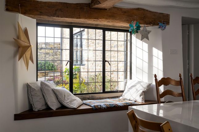37 - Dowmans Farmhouse - Gl53 9Qy - Web.Jpg