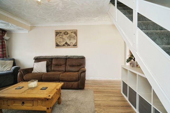 18, Ashwood Avenue, Wigan photo 4