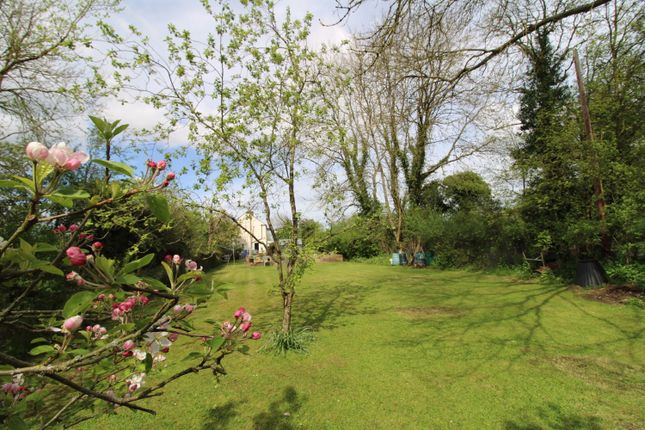 Cottage for sale in The Pry, Purton, Swindon