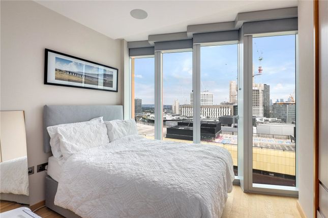 Flat for sale in Manhattan Loft Apartments, 22 International Way, London