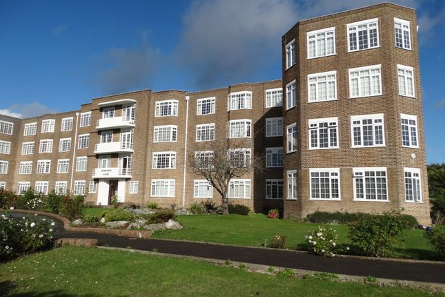 Flat to rent in Boundary Road, Worthing