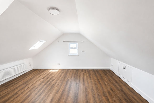 102 Tavistock Street, Bedford photo 4