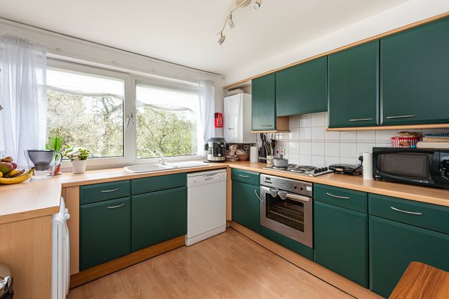 Flat for sale in Lemsford Road, St. Albans, Hertfordshire