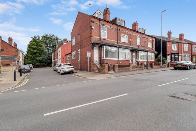 1- Rob Hammond Ewemove Pontefract