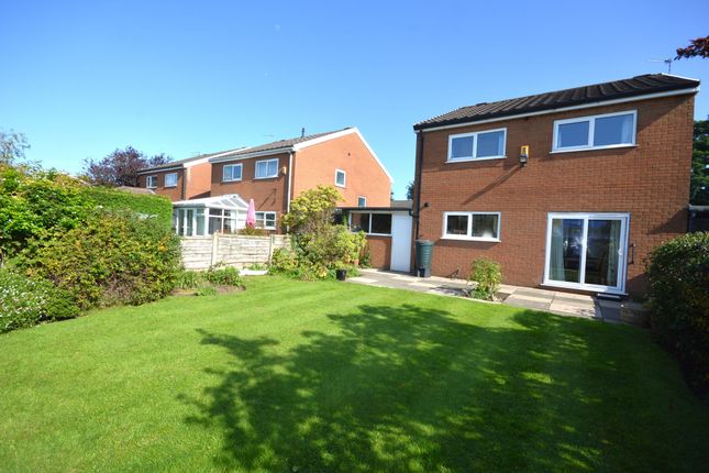 3 Winchester Drive, Stockport photo 4
