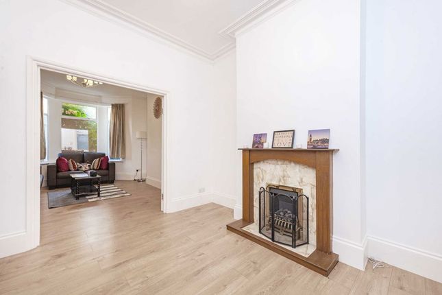 153, Landor Road, London photo 3