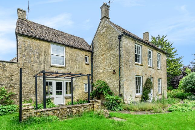 Thumbnail Detached house to rent in London Road, Tetbury, Gloucestershire