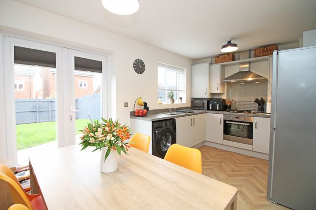 3, Romney Close, Thornton-Cleveleys photo 2
