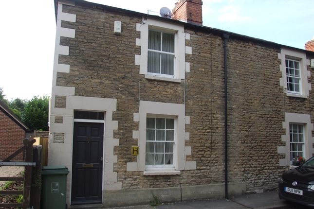End terrace house to rent in Vicarage Road, Oxford