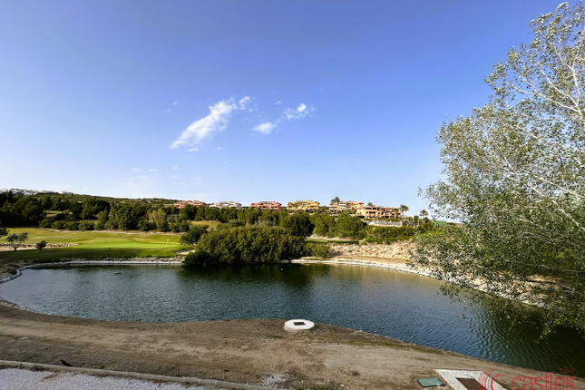 Apartment for sale in Viñas Del Golf, Casares, Málaga, Andalusia, Spain