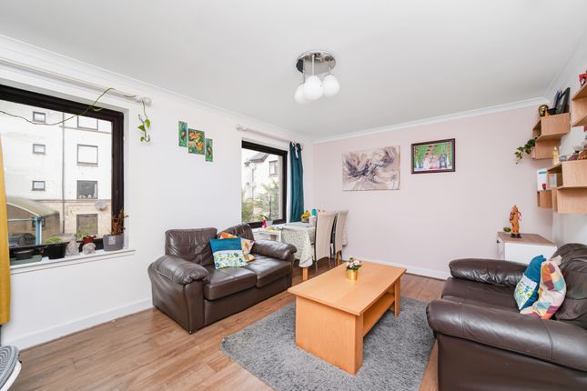 17/2, Terrars Croft, Newington, Edinburgh photo 3