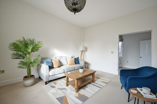 10 Barton Hall, Bartons Road, Fordingbridge photo 2