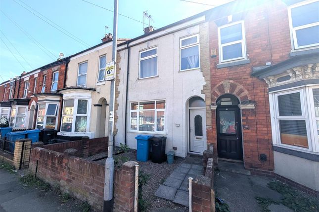 2-bed house on 101, Lambert Street, Hull, £90,000