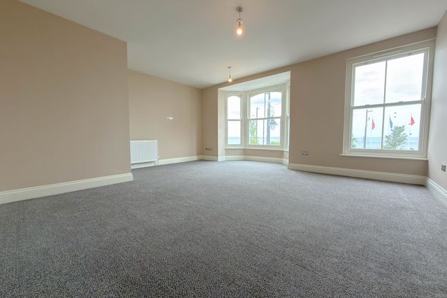 2, Sea View Street, Cleethorpes photo 4