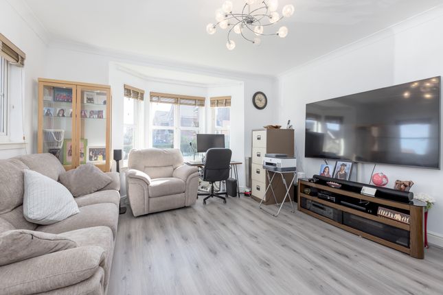 7, West Fairbrae Crescent, Edinburgh photo 3