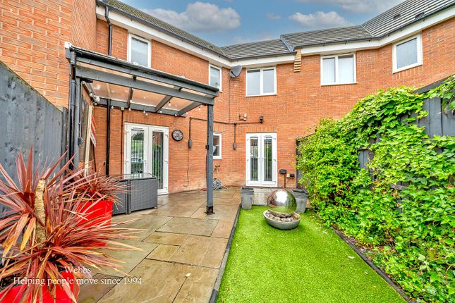 104, Northumberland Way, Walsall photo 4