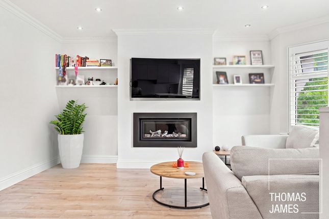 68a, Woodberry Avenue, London photo 3