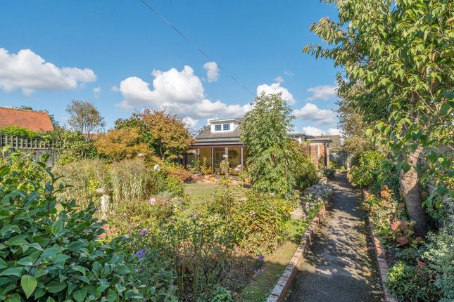 3-bed house on 81, Stanpit, Christchurch, £535,000