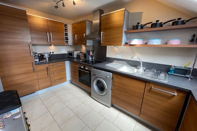 Flat for sale in Freer Crescent, High Wycombe