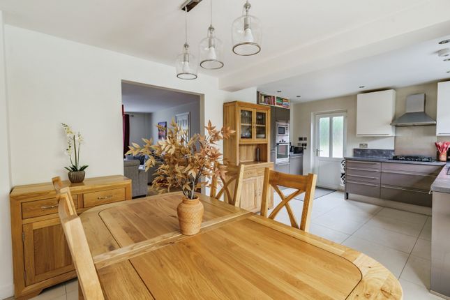 19, Saxon Road, West Sussex photo 4