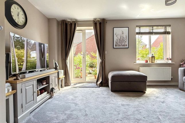 50 Usbourne Way, Ibstock photo 4