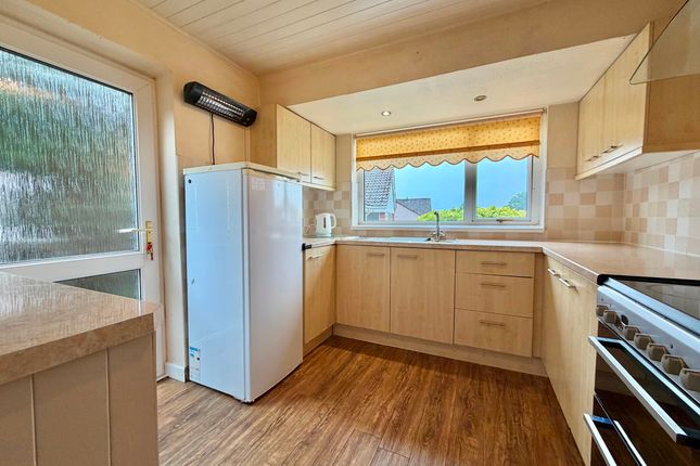 10 Oak Crescent, Lydney photo 4