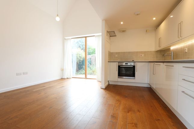 2 Hazelton Road, Bristol photo 5