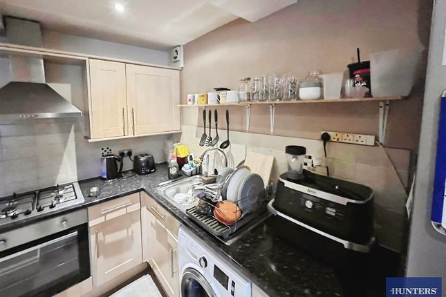 5, Butlers View, Halifax photo 4