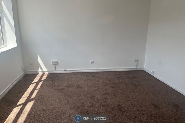 A Warstones Drive, Wolverhampton photo 3