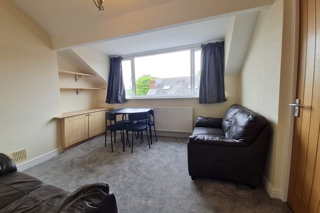 Flat to rent in Park Mount, Kirkstall, Leeds
