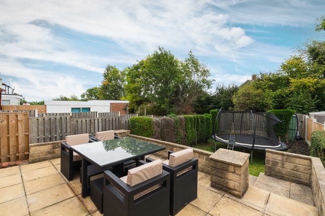116 Seagrave Crescent, Sheffield photo 4