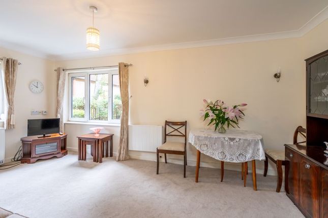 3 The Maltings, Henty Gardens, Chichester photo 4