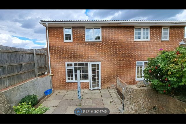 Forest Way, Hastings photo 2
